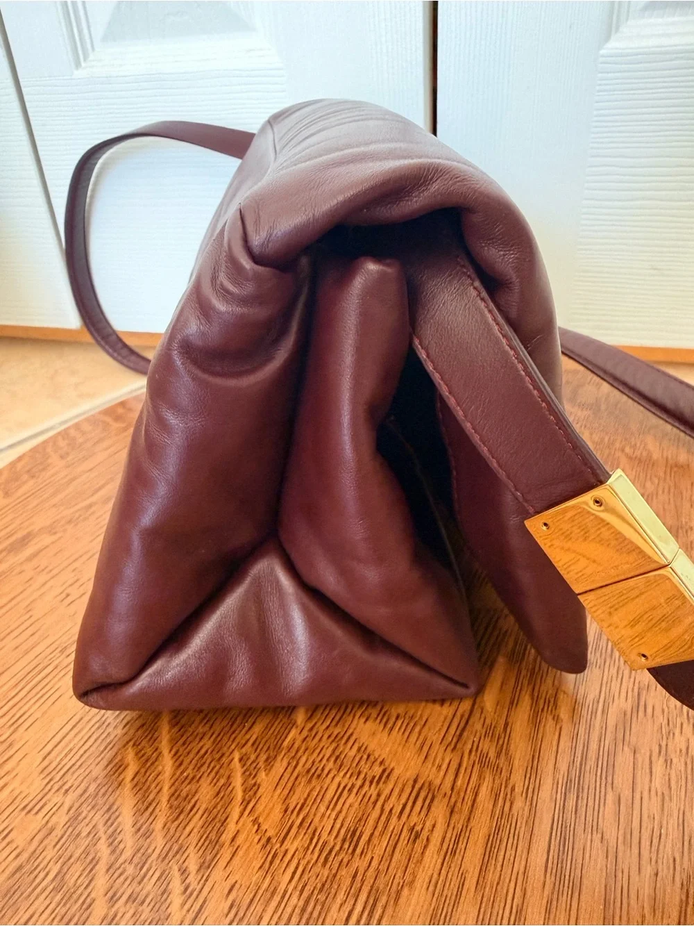 Marni refined burgundy